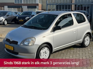 Toyota Yaris 1.0-16V VVT-i Terra 1e eigenaar! TOPSTAAT! DEALER ONDERHOUDEN l NIEUWE APK!