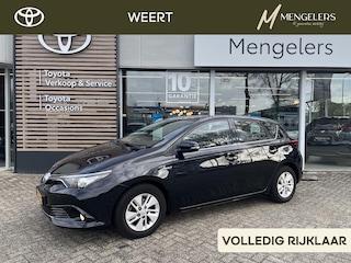 Toyota Auris 1.8 Hybrid Aspiration | Navigatie | Trekhaak | Parkeersensoren