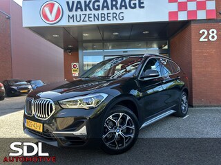 BMW X1 sDrive18i High Executive Xline // DEALER ONDERHOUDEN!! // CAMERA // NAVI // CLIMA // CRUISE // LED //