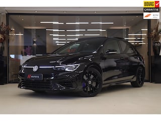 Volkswagen Golf 2.0 TSI R 4Motion PERFORMANCE /AKRA/PANO/IQ/H-K/BOMVOL