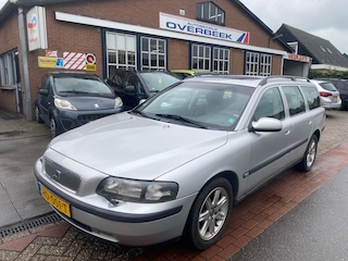 Volvo V70 2.4 Comfort Line,Autom,Airco,Trekhaak
