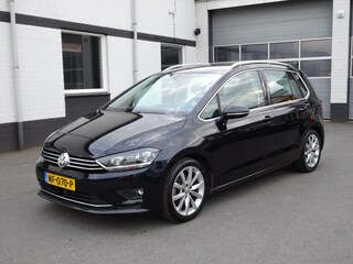 Volkswagen Golf Sportsvan 1.4 TSI Connected Series Automatische airco, navigatie, trekhaak, cruise controle, parkeersensoren, trekhaak, enz.