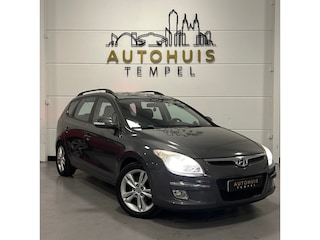 Hyundai i30 CW 1.6i Active Airco Climate Elektrische Ramen Trekhaak Centrales Deurvergrendeling Isofix