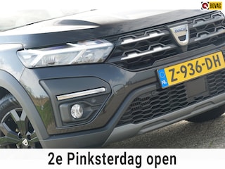 Dacia Jogger 1.0 TCe Extreme 7p. | \ | Camera/Carplay/Stoelverwarming/LMV/Cruise - Ruimtewonder!