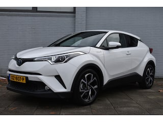Toyota C-HR 1.8 Hybrid Dynamic Automaat 122pk | Stoelverwarming | Trekhaak afneembaar |  Achteruitrijcamera |