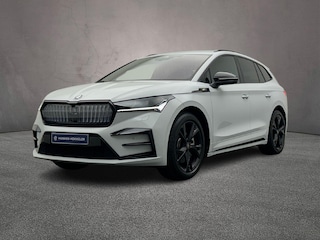Skoda Enyaq 85X RS 340pk Automaat Adaptive cruise control, LED koplampen, Head-Up Display, Navigatie, Achteruitrijcamera, Stuurwiel verwarmd, Elektrische achterklep, Parkeersensoren, App connect
