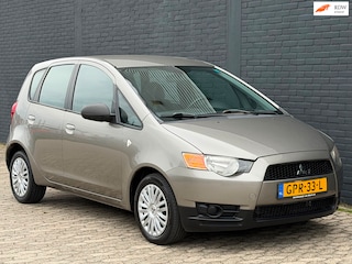 Mitsubishi Colt 1.1 Inform AIRCO 5deurs nieuw APK