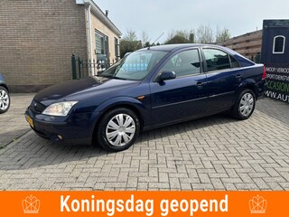 Ford Mondeo 2.0-16V Trend