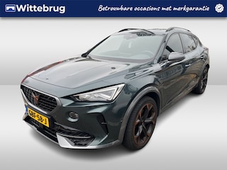 Cupra Formentor 1.4 e-Hybrid 245pk Performance DSG Automaat / Panorama dak / LM 19 inch / Supersport stuur / Navigatie