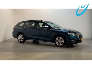 Skoda Octavia Combi 1.0 TSI 110pk Business Edition Parkeersensoren Navigatie DAB+ App-Connect