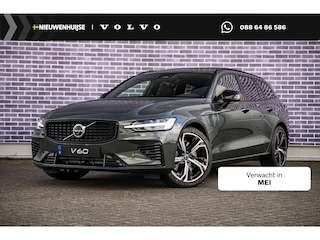Volvo V60 2.0 T6 Plug-in hybrid AWD Ultra Dark | Panoramadak | Head Up Display | Donker Glas | Sportstoelen | Power Seats | Harman Kardon |
