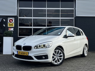 BMW 2-serie Tourer 225xe Centennial Executive, Automaat, Bluetooth, Cruise, Camera, Navi, NAP
