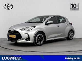 Toyota Yaris 1.5 Hybrid Dynamic | NL dealeronderhouden | Trekhaak | Onderweg-naar-dealer