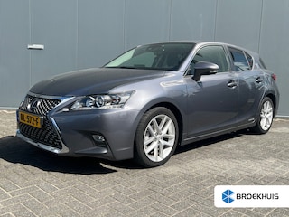 Lexus CT 200h 25th Edition | Camera | Climate controle | Cruise controle | Navigatie | 17'' Lichtmetalen velgen | Sportstoelen | Parkeersensoren | Stoelverwarming