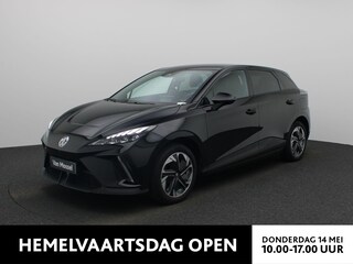 MG 4 64 kWh Luxury | SOH 96,5% | ACHTERUITRIJCAMERA | APPLE CARPLAY | CLIMATE CONTROL | NAVIGATIE |