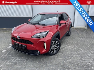 Toyota Yaris Cross 1.5 Hybrid Dynamic incl Comfort Pack | Parkeersensoren rondom | Dode hoek detectie | Trekhaak | Winterpakket |