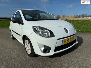 Renault Twingo 1.2-16V Authentique incl nw apk garantie beurtje ! met airco & trekhaak !