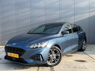 Ford Focus 1.0 EcoBoost ST Line AUT | Adaptive Cruise | Camera | Climate Control | Panoramadak | Stoel & Stuur Verwarming |