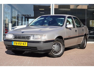 Opel Vectra 1.8i GL Frisco | Youngtimer | 5deurs | 143.000km | Uniek | 1992 | Zeer nette staat | Inruil mogelijk