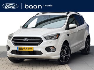 Ford Kuga 1.5 EcoBoost ST Line | Pano dak | Trekhaak wegkl. | Winter Pack | Camera | SONY | Parelmoer wit | Carplay