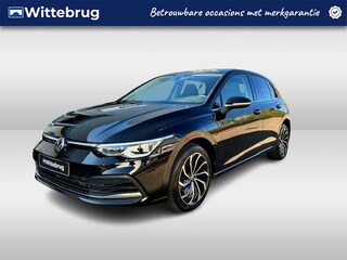 Volkswagen Golf 1.4 eHybrid Style / 17"LMV / NAVI / APP.Connect / CAMERA / PANODAK / Trekhaak