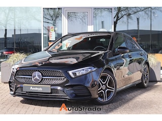 Mercedes-Benz A-klasse Limousine A 180 AMG-Line 136pk | Camera | Sfeer | Cruise | Climate | Navi | Night Pakket | LED