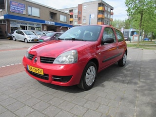 Renault Clio 1.2 Campus Acces 126.549 km nap