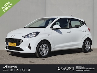 Hyundai i10 1.0 / All season banden / Stuur- & Stoel verwarming / Navigatie via Apple Carplay of Android Auto / Climate control / Achteruitrijcamera / Cruise control / Elektrische ramen voor /