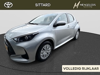 Toyota Yaris 1.5 Hybrid Active | Navi | 4 seizoen | Rijklaar