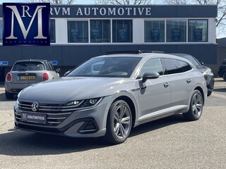 Volkswagen Arteon 1.4 TSI eHybrid R-Line BINNEN + BUITEN PANO| NAPPALEDER SPORTSTOELEN| ELEK. STOEL MET MEMORY| ELEK. ACHTERKLEP| ACHTERBANK VERWARMD| CAMERA| STOELVERWARMING| CARPLAY| DODE HOEK SENSOR