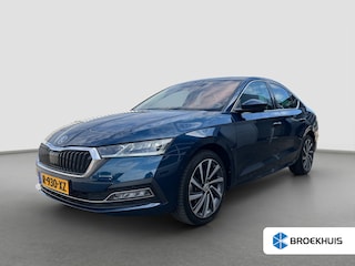 Skoda Octavia 1.0 e-TSI 110pk Business Edition Plus | Leder Alcantara | Trekhaak | Elektrische achterklep | Dodehoek detectie | Climate controle | Carplay | Adaptive cruise controle | 18'' velgen | LED verlichting | Navigatie | Parkeersensoren | Stoelverwarming