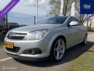 Opel Astra TwinTop 1.6 111 Edition | Leer | Hardtop Cabrio | LM Velgen | Parkeersensoren | Stoelverwarming
