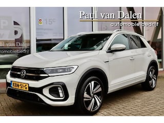 Volkswagen T-Roc 1.5TSI 150PK AUTOMAAT R-LINE Navi Carplay | Adapt.Cruise | Electr.Klep | Camera | Keyless | Stoel/stuurverw. | IQ Light |