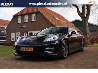 Porsche Panamera 3.6 4 PDK. | Sportuitlaat Pakket | Lederen Dash. | Schuif-kanteldak | Youngtimer | 125DKM | Turbo-Wielen | NAP |