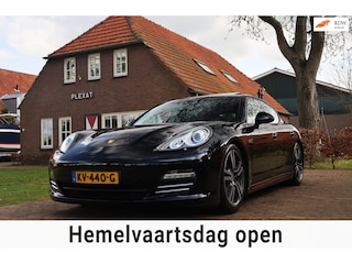 Porsche Panamera 3.6 4 PDK. | Sportuitlaat Pakket | Lederen Dash. | Schuif-kanteldak | Youngtimer | 125DKM | Turbo-Wielen | NAP |