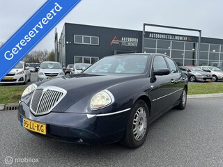 Lancia Thesis 2.4-20V Executive [ Handel / Export / Hobby ]