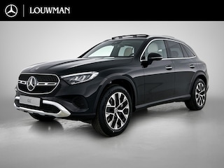 Mercedes-Benz GLC 300e 4MATIC Business Solution Luxury | Parkeerpakket met 360°-camera | Comfortpakket Plus | Trekhaak | Panoramaschuifdak | Sierdelen openporig hout aluminiumlines | DISTRONIC | 19 inch vijf-dubbelspaaks velgen |