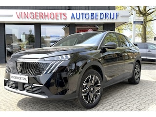 Peugeot 3008 Hybride 145 *** GT *** Le Quatorze Juillet * * Navigatie * Trekhaak * Stoel & Stuur Verwarming ** Elektrisch Bedienbare Achterklep * Achteruitrij Camera * Zwart * L.M. Velgen 19' * Adaptive Cruise Control * Keyless Entry & Start * Vingerhoets; Vierde Generatie Eersteklas Service. Al meer dan 100 jaar een begrip in de Brabantse Kempen.
