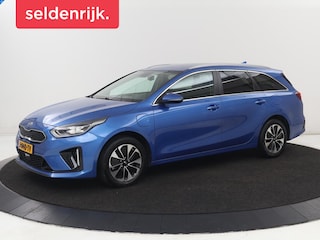 Kia Ceed 1.6 GDI PHEV DynamicPlusLine | SOH 100% | Stoel & stuurverwarming | Trekhaak | Half leder | Carplay | Camera | Keyless | Full LED | Navigatie | Adaptive cruise | Climate control | Bluetooth | Plug In