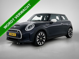 Mini Mini Cooper S Yours 135KW / 33 kWh SOH 100% Comfort plus / Leder / Navigatie / Pdc+Camera / Harman Kardon / Apk 05-2027