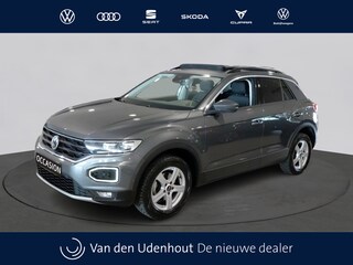 Volkswagen T-Roc 1.5 TSI Automaat Style | Panoramadak | Trekhaak | VERWACHT |