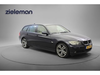 BMW 3-serie Touring 318i Business Line Automaat - Cruise, Clima, Trekhaak