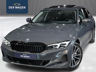 BMW 330e SPORTLINE / PANODAK / AMBIENTE / HIFI / TREKHAAK / 18"