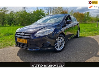 Ford Focus 1.0 EcoBoost Trend 101PK | Rijklaarprijs | Elektrisch pakket | Airco | Cruise | LMV | Afneembare trekhaak | NAP