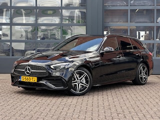 Mercedes-Benz C-klasse 300 e AMG Line Trekhaak | Panoramadak | Apple Carplay | Stoelverwarming | Achteruitrijcamera