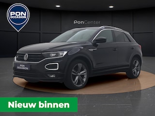 Volkswagen T-Roc 1.5 TSI R-Line | Navigatie | Stoelverwarming | Elek Achterklep | 18" | Trekhaak | ACC | Parkeerhulp |