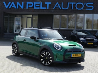 Mini Mini Classic 33 kWh PANO / LEDER