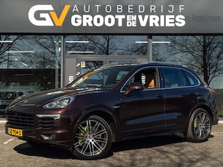Porsche Cayenne 3.0 S E-Hybrid|Panorama|Sport chrono|Sport Design |Luchtvering