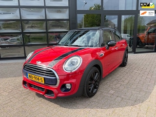 Mini Cooper Serious Business, JCW Pakket !