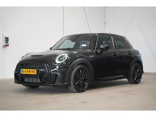 Mini Mini 2.0 Rockingham GT Edition Black Trim | Leder | Camera | ACC | Keyless | Stoel- en Stuurverwarming | Nieuwstaat!